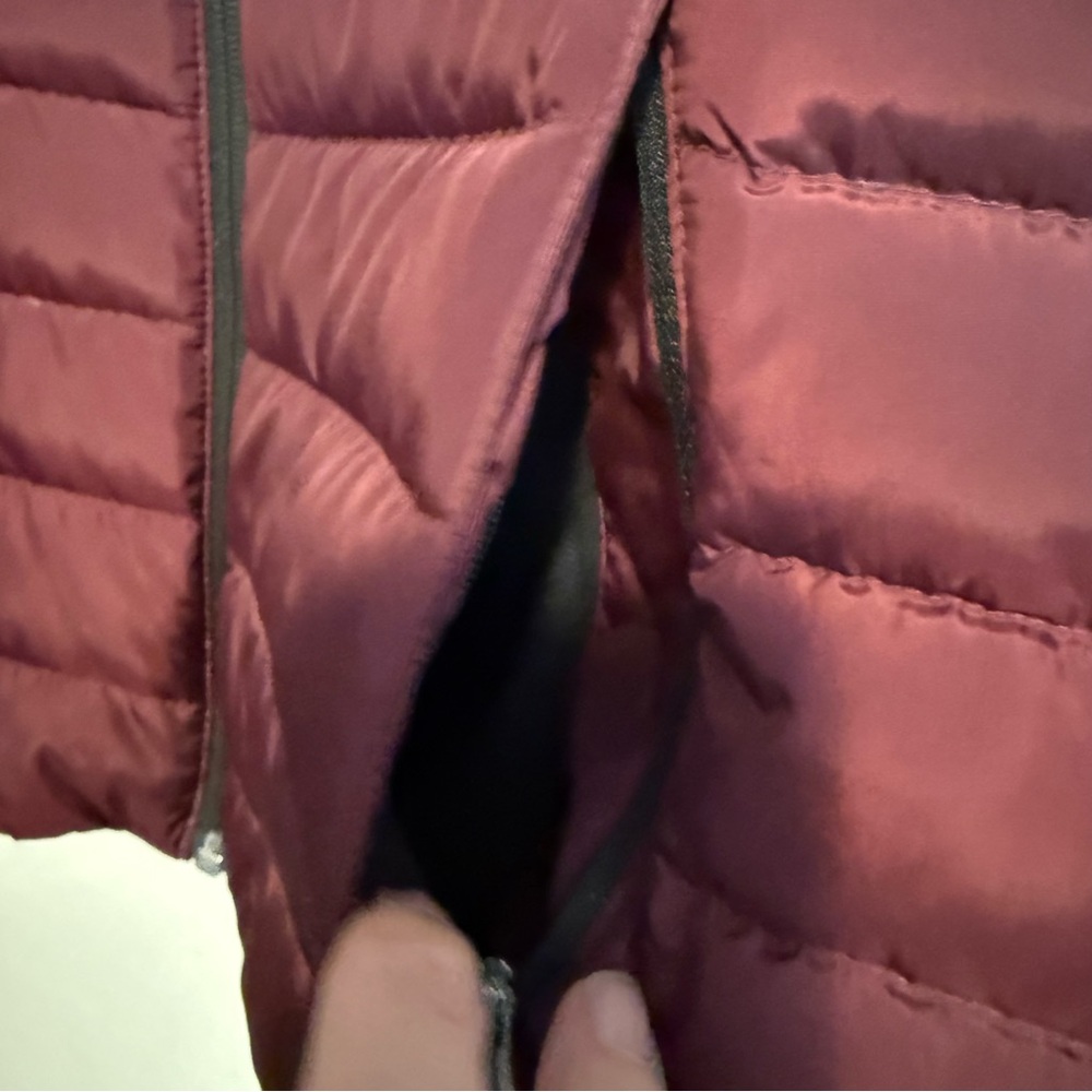 Spyder Women's Puffer Jacket Women’s Size Medium Down Duck Filled Burgundy - Picture 4 of 13